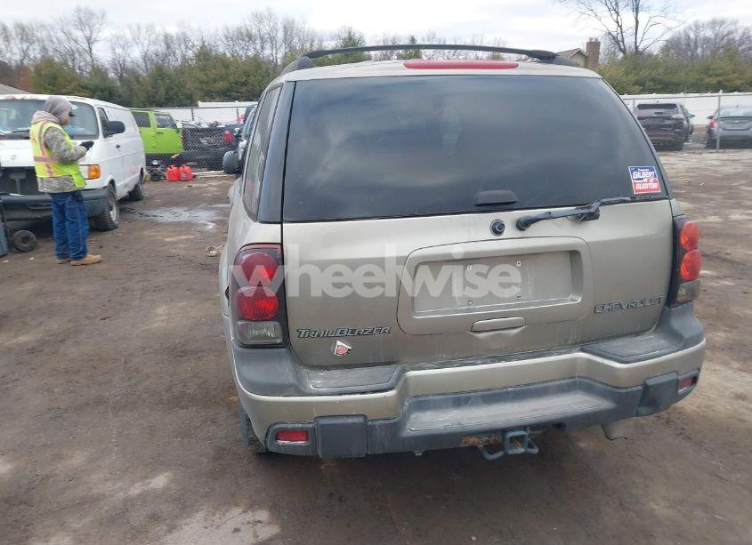 Photo 3 of 2003 Chevrolet Trailblazer LT (VIN 1GNDT13S932350156)