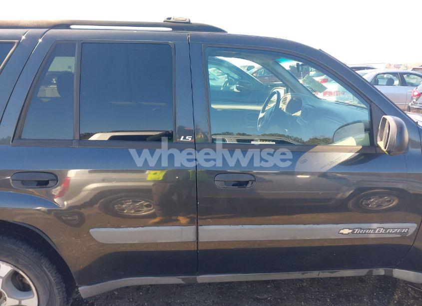 Photo 13 of 2003 Chevrolet Trailblazer LS (VIN 1GNDT13S932374585)