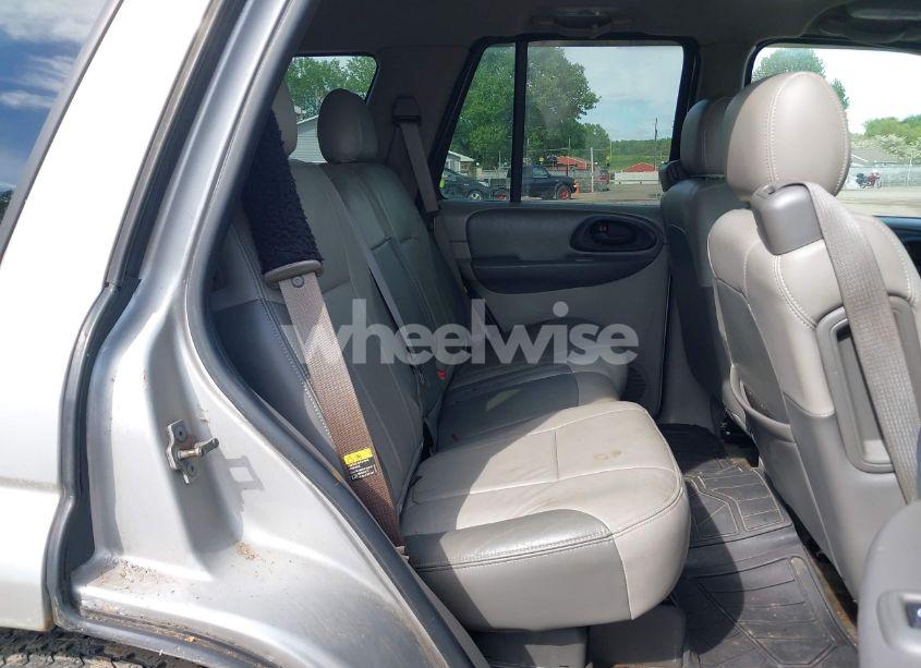 Photo 8 of 2004 Chevrolet Trailblazer LT (VIN 1GNDT13S942252844)