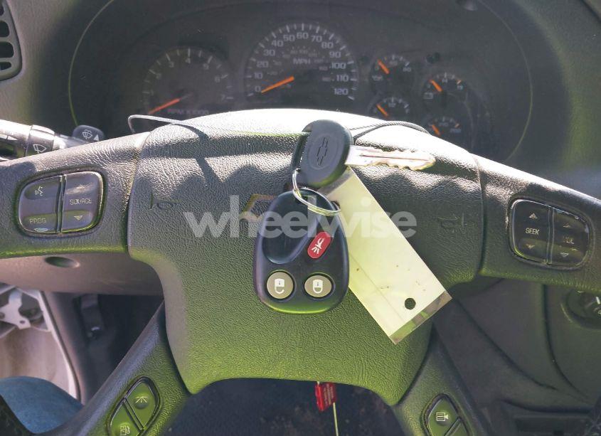 Photo 11 of 2004 Chevrolet Trailblazer LT (VIN 1GNDT13S942267005)