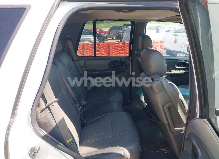 Photo 8 of 2004 Chevrolet Trailblazer LT (VIN 1GNDT13S942267005)