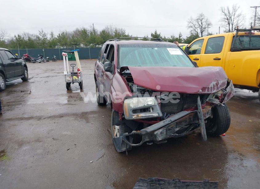2005 Chevrolet Trailblazer LS (VIN 1GNDT13S952341525) main photo