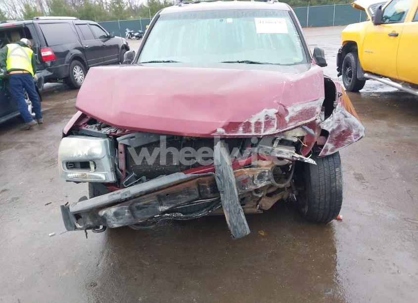 Photo 6 of 2005 Chevrolet Trailblazer LS (VIN 1GNDT13S952341525)