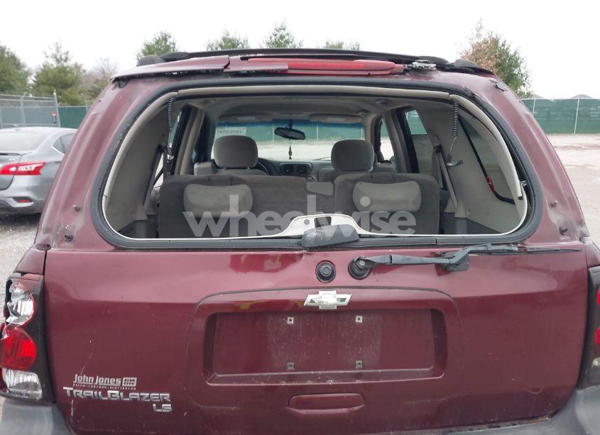 Photo 13 of 2005 Chevrolet Trailblazer LS (VIN 1GNDT13S952370670)