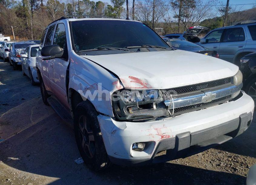2005 Chevrolet Trailblazer LT (VIN 1GNDT13S952386612) main photo