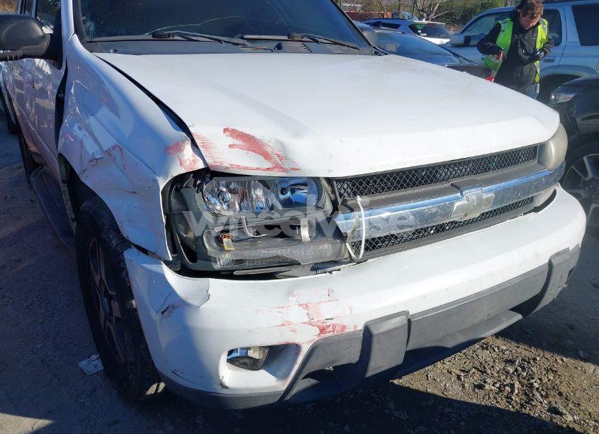 Photo 6 of 2005 Chevrolet Trailblazer LT (VIN 1GNDT13S952386612)