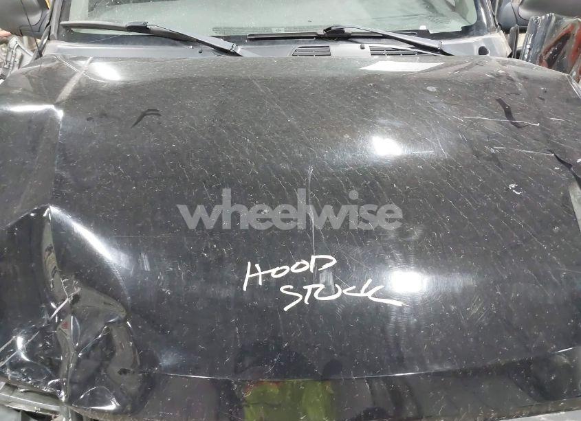 Photo 10 of 2005 Chevrolet Trailblazer LT (VIN 1GNDT13S952390577)