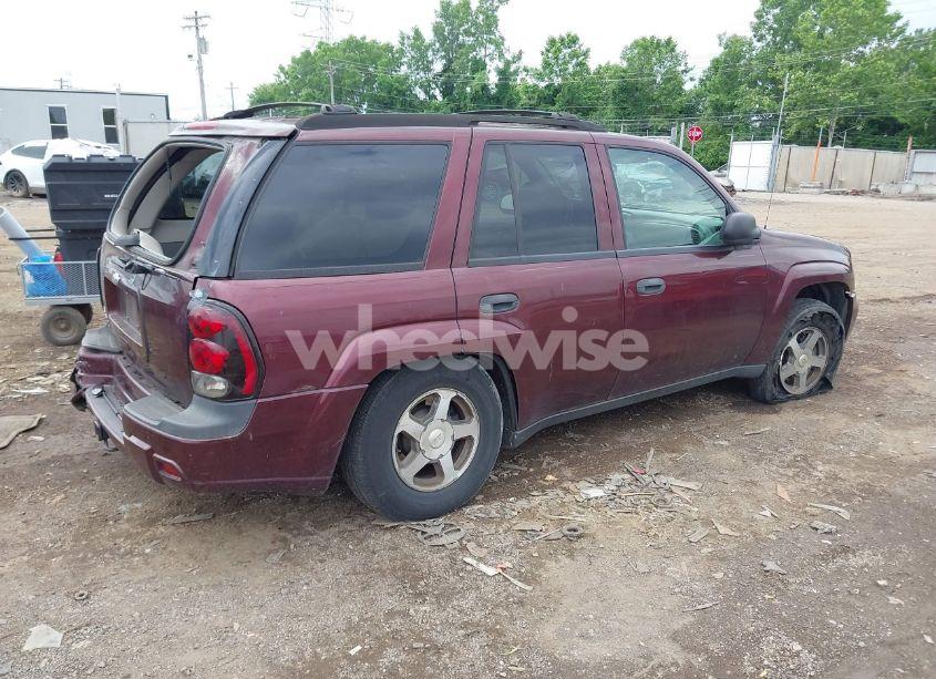 Photo 4 of 2006 Chevrolet Trailblazer LS (VIN 1GNDT13S962123943)