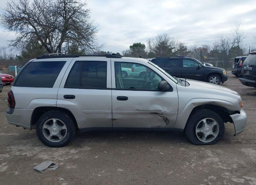 Photo 13 of 2006 Chevrolet Trailblazer LS (VIN 1GNDT13S962324239)