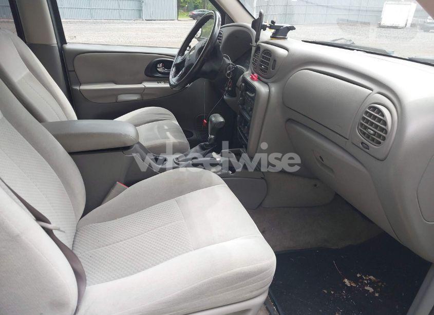 Photo 5 of 2007 Chevrolet Trailblazer LT (VIN 1GNDT13S972197753)