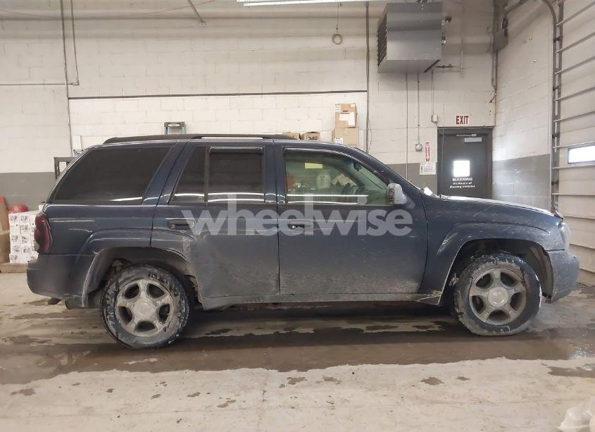 Photo 13 of 2007 Chevrolet Trailblazer LS (VIN 1GNDT13S972297058)