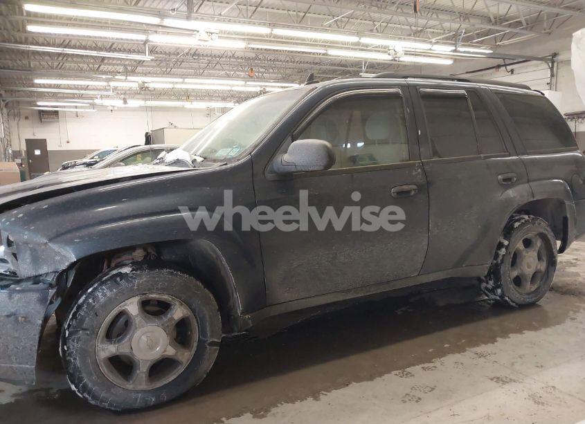 Photo 14 of 2007 Chevrolet Trailblazer LS (VIN 1GNDT13S972297058)