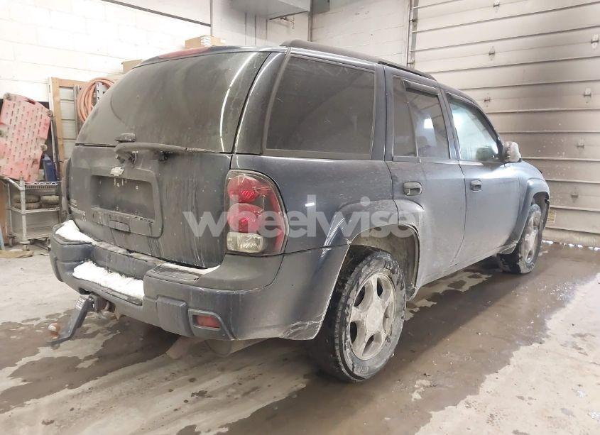 Photo 4 of 2007 Chevrolet Trailblazer LS (VIN 1GNDT13S972297058)