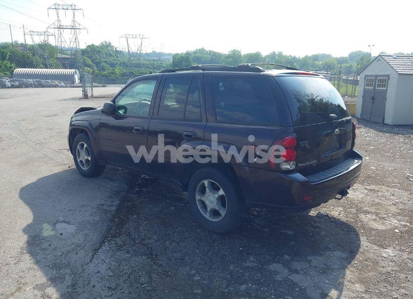 Photo 3 of 2008 Chevrolet Trailblazer LT (VIN 1GNDT13S982136419)