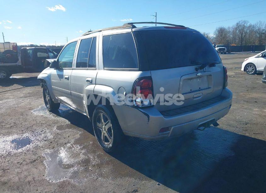 Photo 3 of 2008 Chevrolet Trailblazer LT (VIN 1GNDT13S982137912)