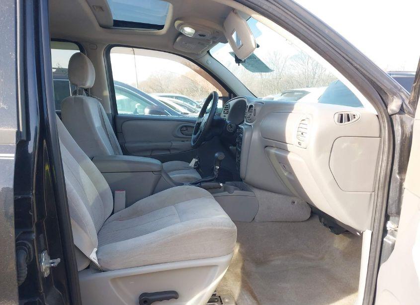 Photo 5 of 2008 Chevrolet Trailblazer LT (VIN 1GNDT13S982183868)