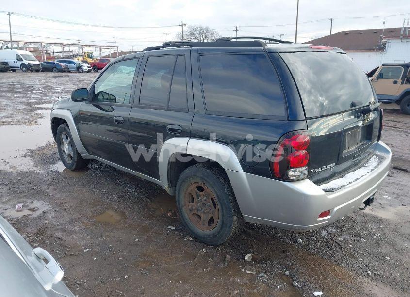 Photo 3 of 2008 Chevrolet Trailblazer LT (VIN 1GNDT13S982225472)