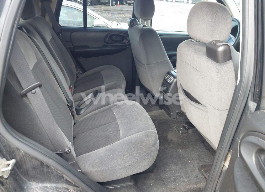 Photo 8 of 2008 Chevrolet Trailblazer LT (VIN 1GNDT13S982225472)