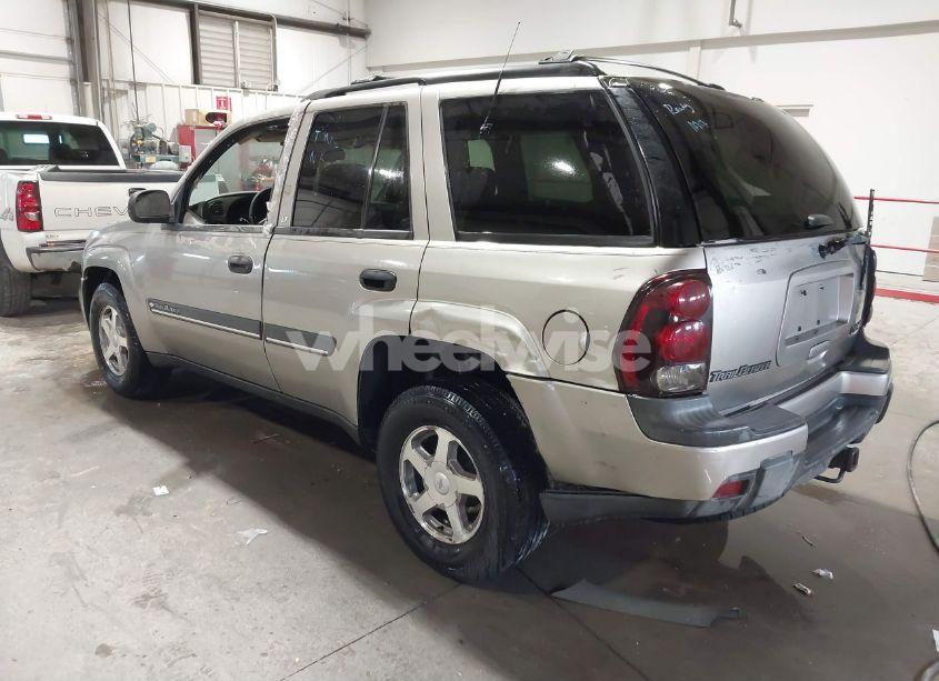 Photo 3 of 2002 Chevrolet Trailblazer LT (VIN 1GNDT13SX22240103)