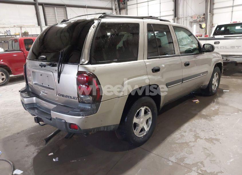 Photo 4 of 2002 Chevrolet Trailblazer LT (VIN 1GNDT13SX22240103)