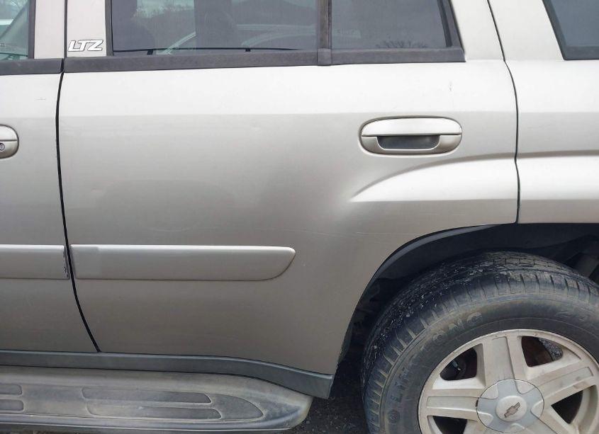 Photo 15 of 2002 Chevrolet Trailblazer LTZ (VIN 1GNDT13SX22367465)