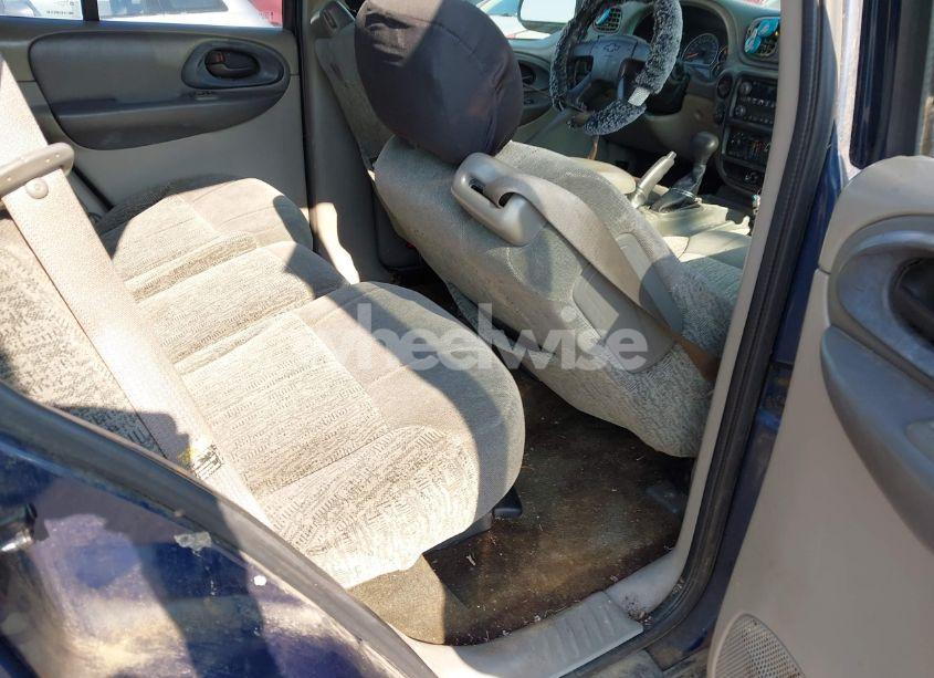 Photo 8 of 2002 Chevrolet Trailblazer LS (VIN 1GNDT13SX22464102)