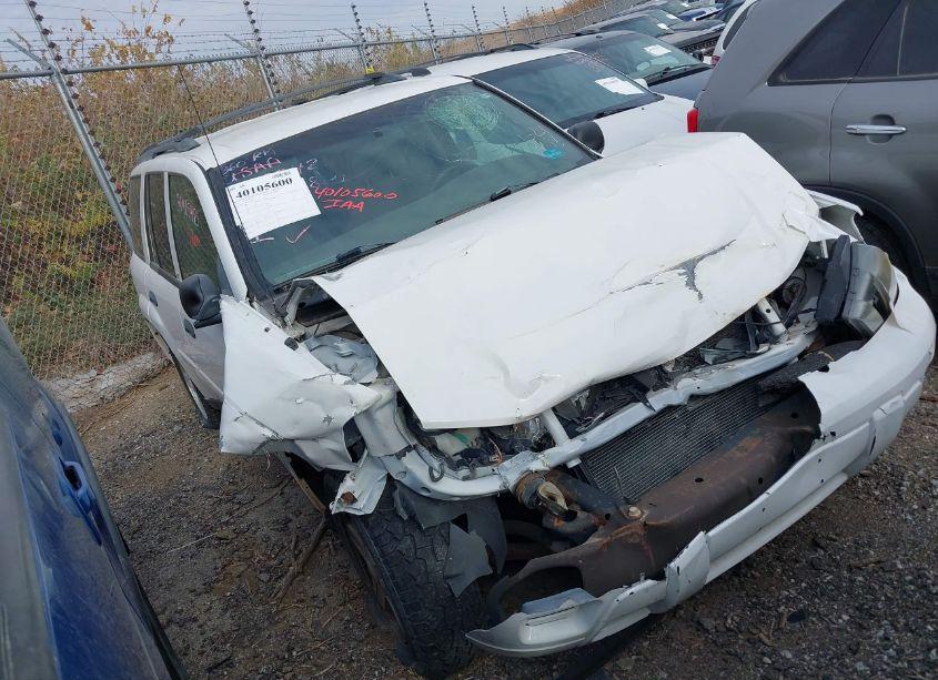 2002 Chevrolet Trailblazer LS (VIN 1GNDT13SX22478629) main photo