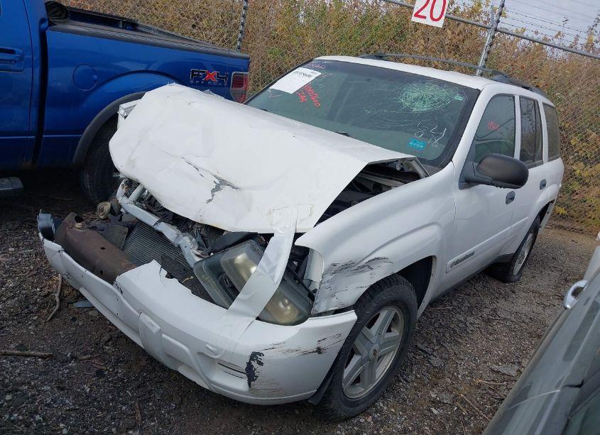 Photo 2 of 2002 Chevrolet Trailblazer LS (VIN 1GNDT13SX22478629)