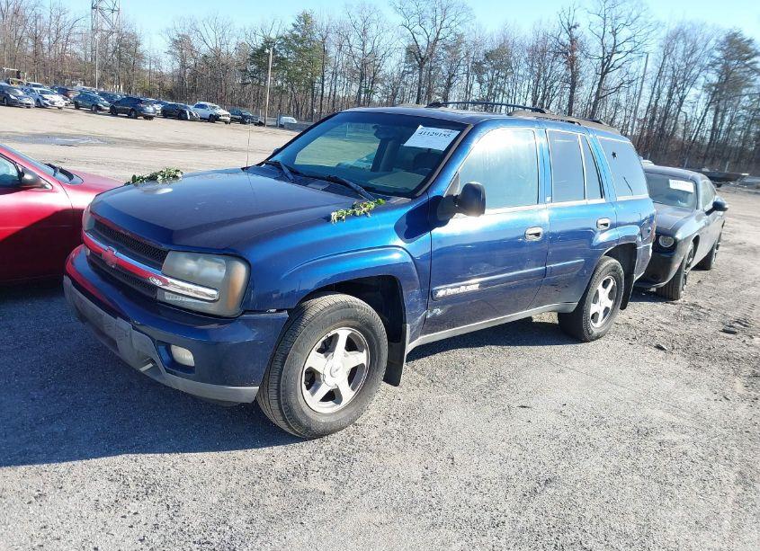 Photo 2 of 2003 Chevrolet Trailblazer LT (VIN 1GNDT13SX32207927)