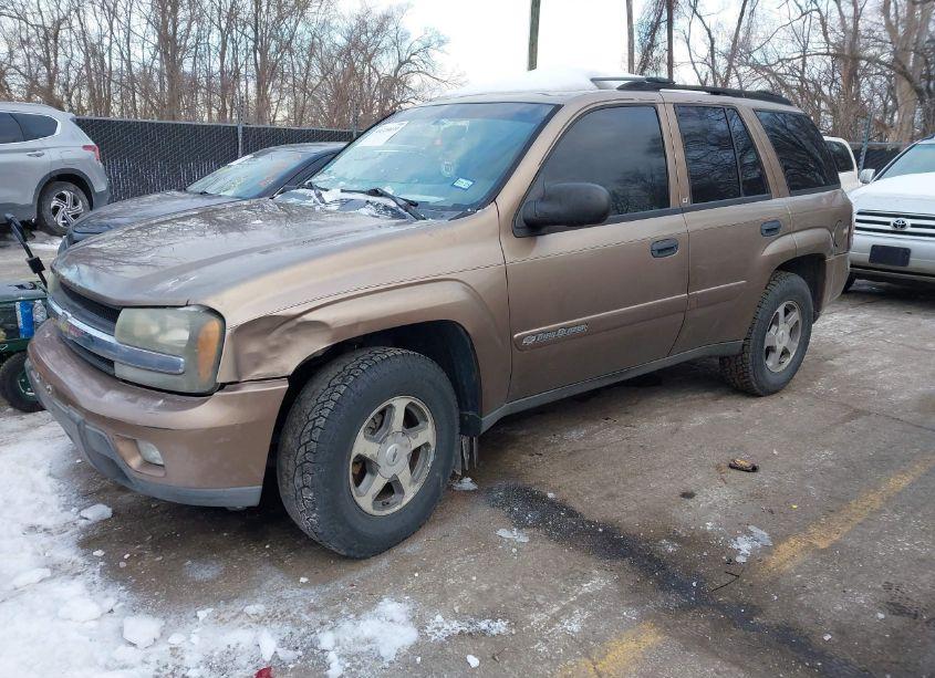 Photo 2 of 2003 Chevrolet Trailblazer LT (VIN 1GNDT13SX32373994)