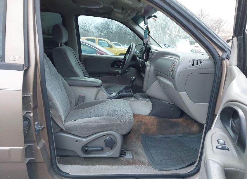 Photo 5 of 2003 Chevrolet Trailblazer LT (VIN 1GNDT13SX32373994)