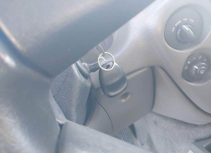 Photo 11 of 2004 Chevrolet Trailblazer LS (VIN 1GNDT13SX42150484)