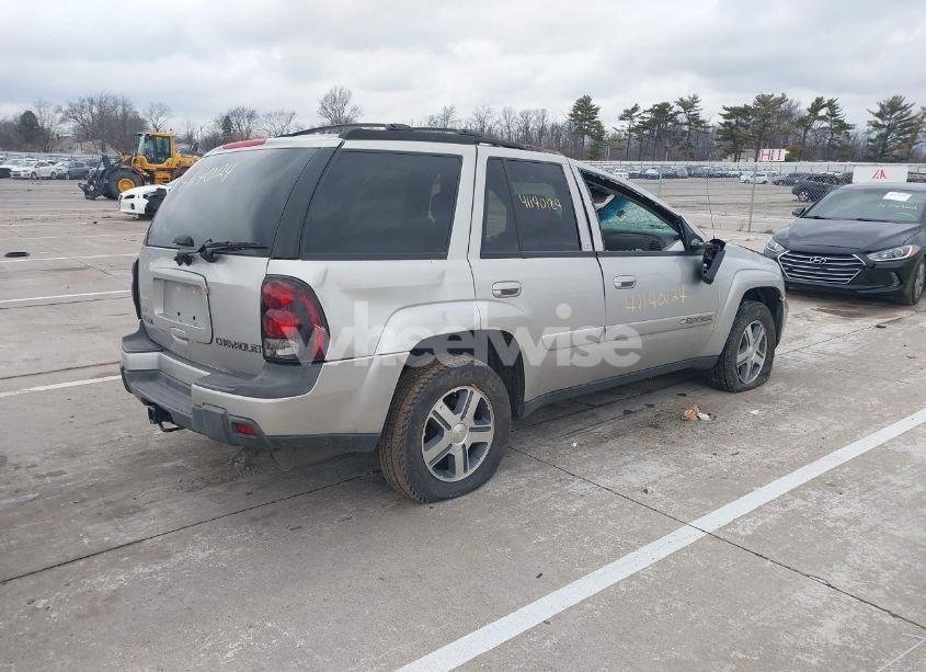 Photo 4 of 2004 Chevrolet Trailblazer LT (VIN 1GNDT13SX42157368)