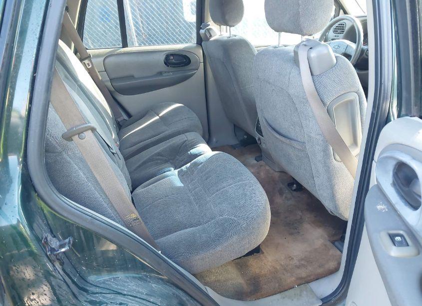 Photo 8 of 2004 Chevrolet Trailblazer LS (VIN 1GNDT13SX42179015)