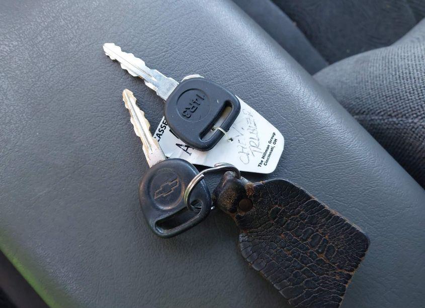 Photo 11 of 2004 Chevrolet Trailblazer LS (VIN 1GNDT13SX42218329)