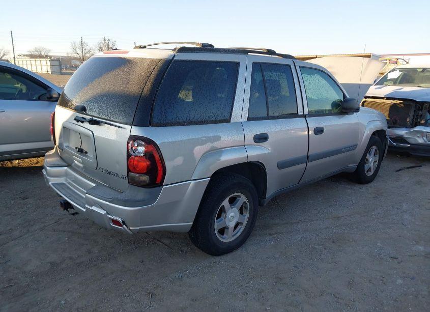 Photo 4 of 2004 Chevrolet Trailblazer LS (VIN 1GNDT13SX42218329)