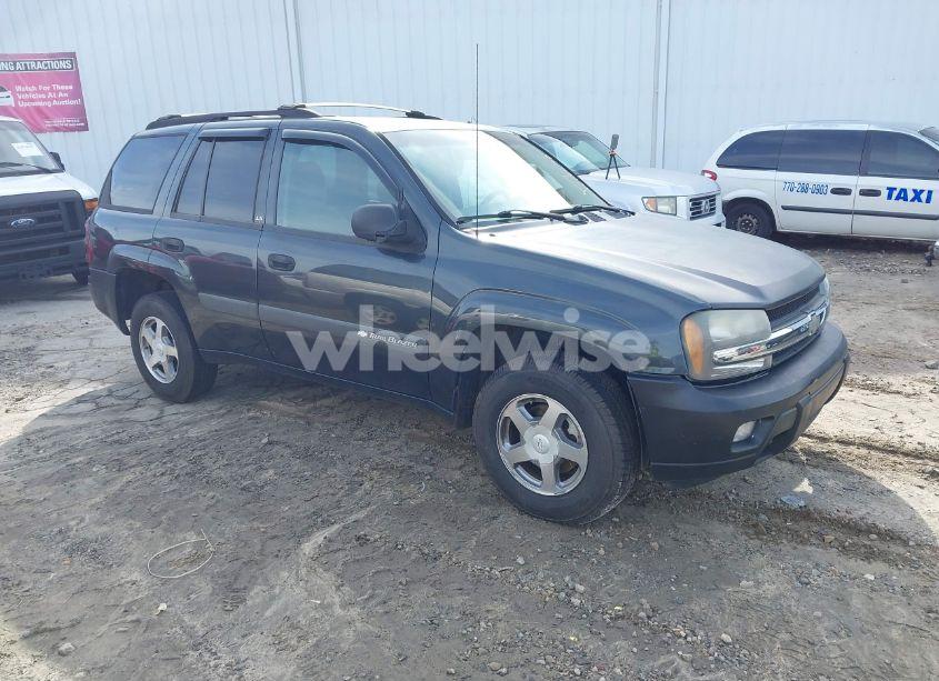 2004 Chevrolet Trailblazer LS (VIN 1GNDT13SX42270673) main photo