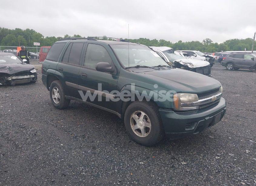 2005 Chevrolet Trailblazer LS (VIN 1GNDT13SX52251512) main photo
