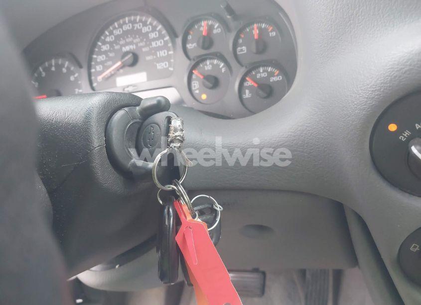 Photo 11 of 2005 Chevrolet Trailblazer LS (VIN 1GNDT13SX52251512)