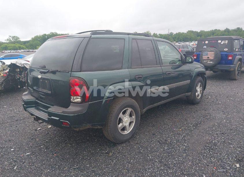 Photo 4 of 2005 Chevrolet Trailblazer LS (VIN 1GNDT13SX52251512)