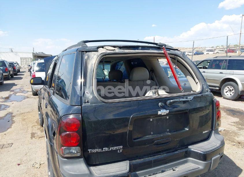 Photo 11 of 2005 Chevrolet Trailblazer LT (VIN 1GNDT13SX52291900)