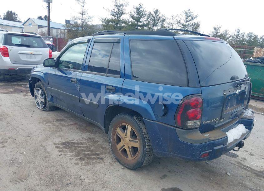 Photo 3 of 2005 Chevrolet Trailblazer LS (VIN 1GNDT13SX52365039)