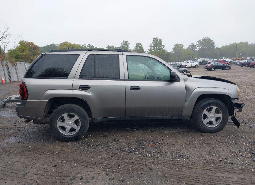 Photo 13 of 2006 Chevrolet Trailblazer LS (VIN 1GNDT13SX62109789)