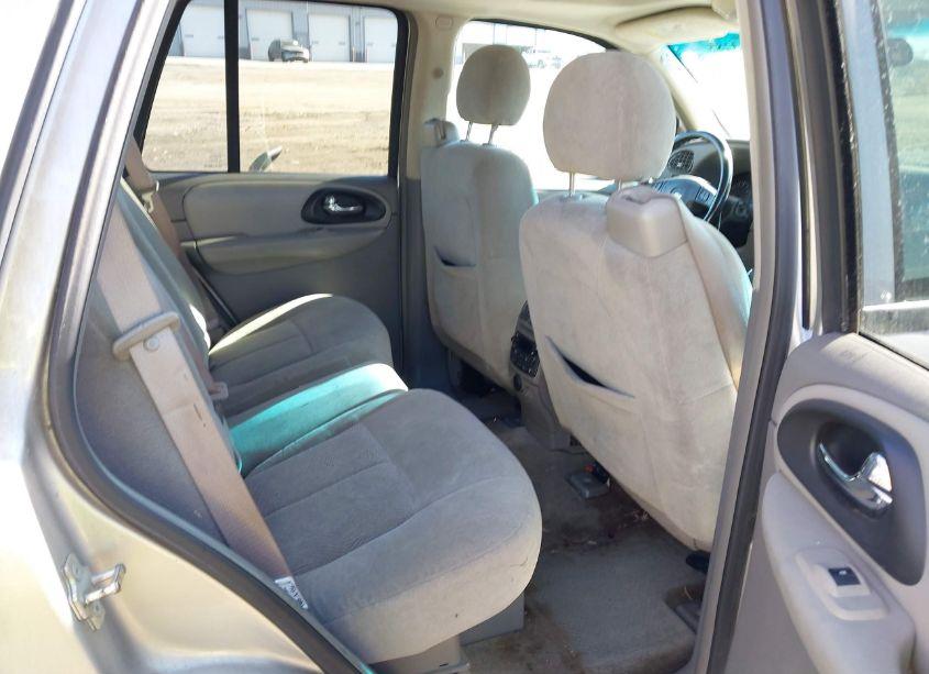 Photo 8 of 2007 Chevrolet Trailblazer LT (VIN 1GNDT13SX72110507)