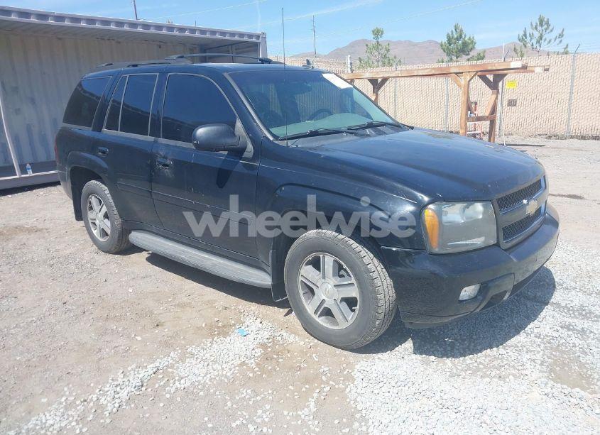 2007 Chevrolet Trailblazer LT (VIN 1GNDT13SX72116713) main photo