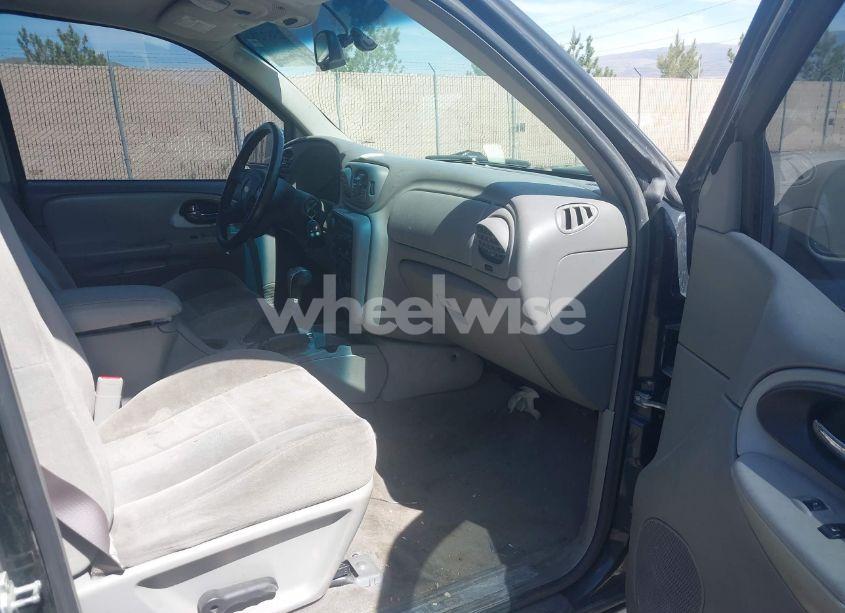 Photo 5 of 2007 Chevrolet Trailblazer LT (VIN 1GNDT13SX72116713)