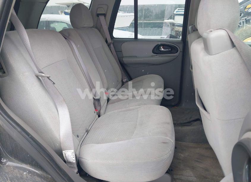 Photo 8 of 2007 Chevrolet Trailblazer LS (VIN 1GNDT13SX72230601)