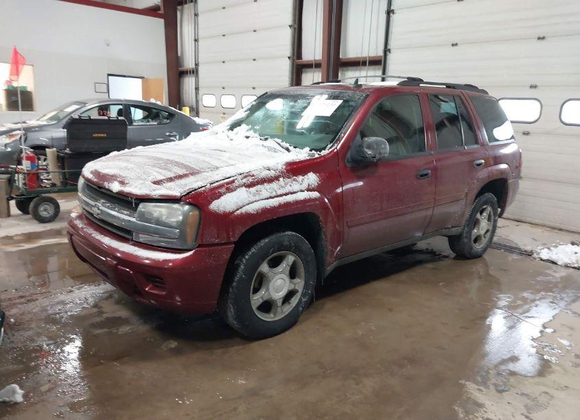 Photo 2 of 2007 Chevrolet Trailblazer LS (VIN 1GNDT13SX72248046)