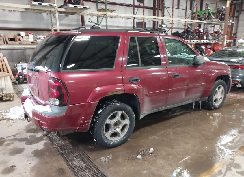 Photo 4 of 2007 Chevrolet Trailblazer LS (VIN 1GNDT13SX72248046)