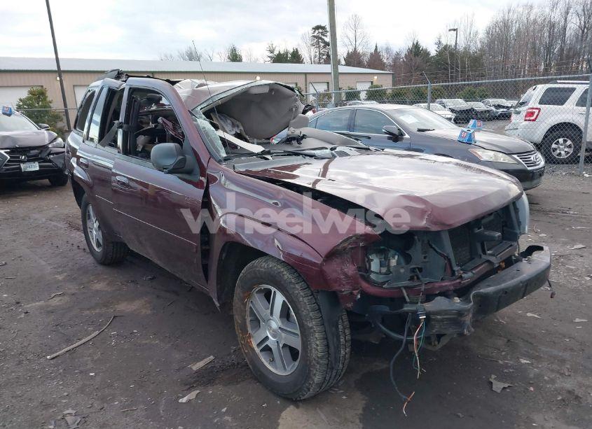 2007 Chevrolet Trailblazer LT (VIN 1GNDT13SX72257538) main photo